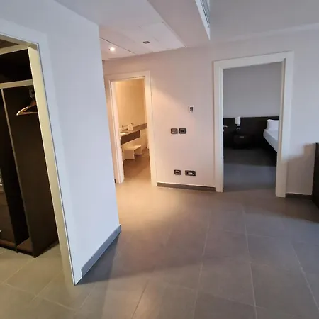 Naples Airport Gricignano dʼAversa