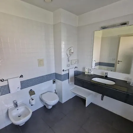 Naples Airport 3* Gricignano dʼAversa