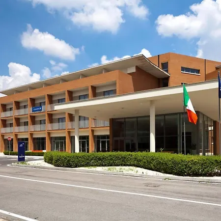 Naples Airport